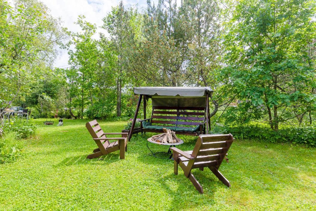 Poppelstrand Nuuksio, Pet Friendly Guest Apartment Bagian luar foto