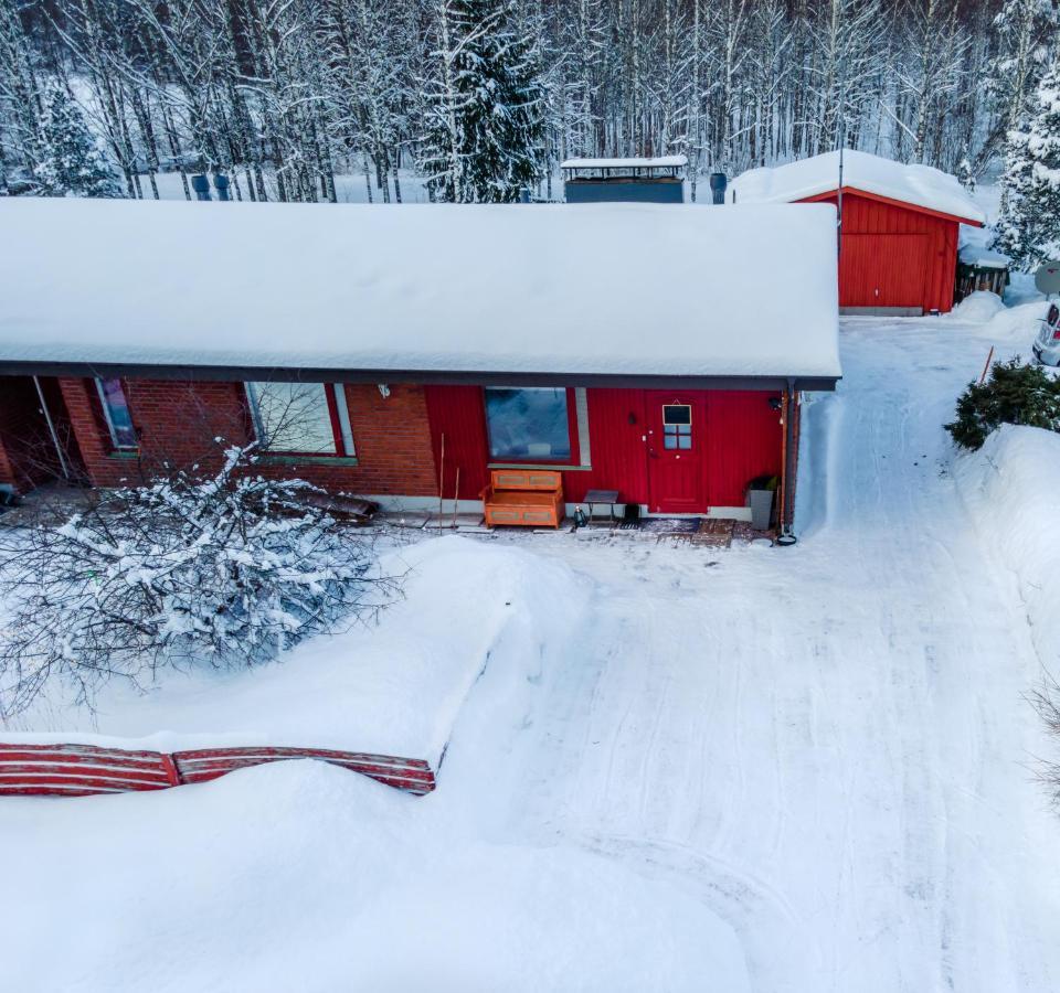 Poppelstrand Nuuksio, Pet Friendly Guest Apartment Bagian luar foto